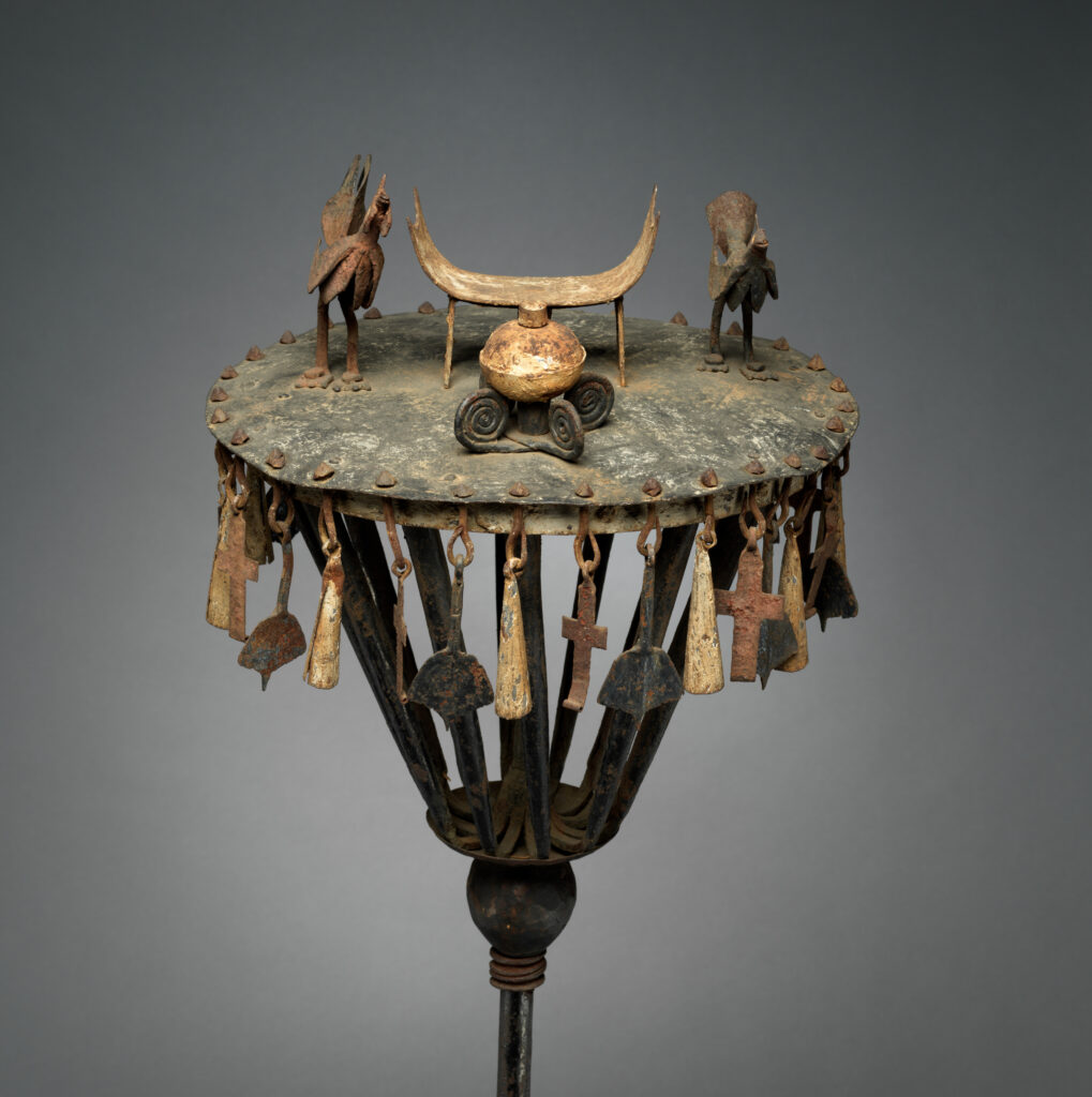 Commemorative iron altar (asen), Fon peoples, Republic of Benin (Ouidah), late 19th–mid-20th century. The Metropolitan Museum of Art.